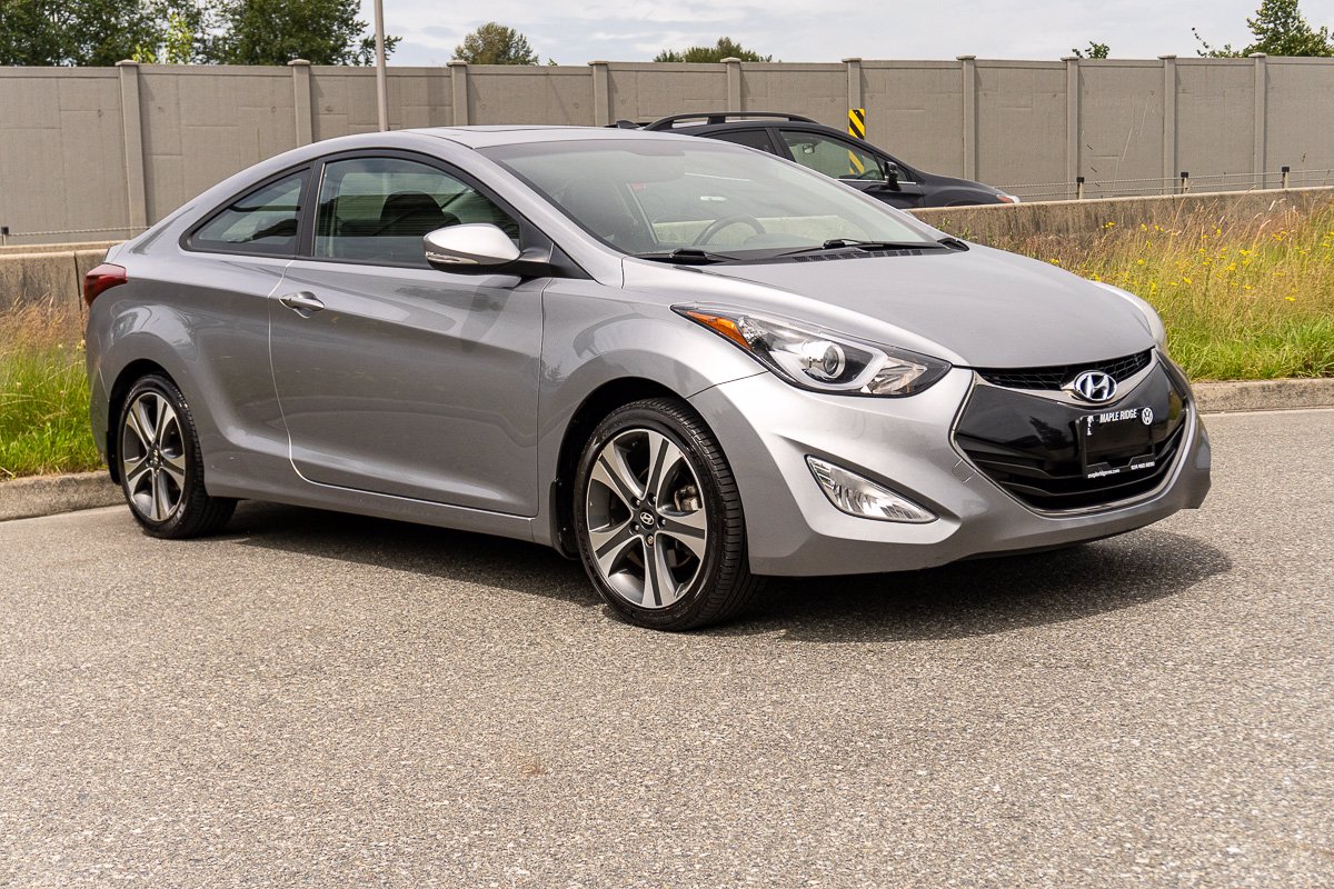 Pre Owned Hyundai Elantra Coupe Se Dr Car In Maple Ridge